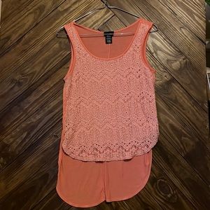 Rue 21 lace sleeveless top. Size: small. Color: Coral
